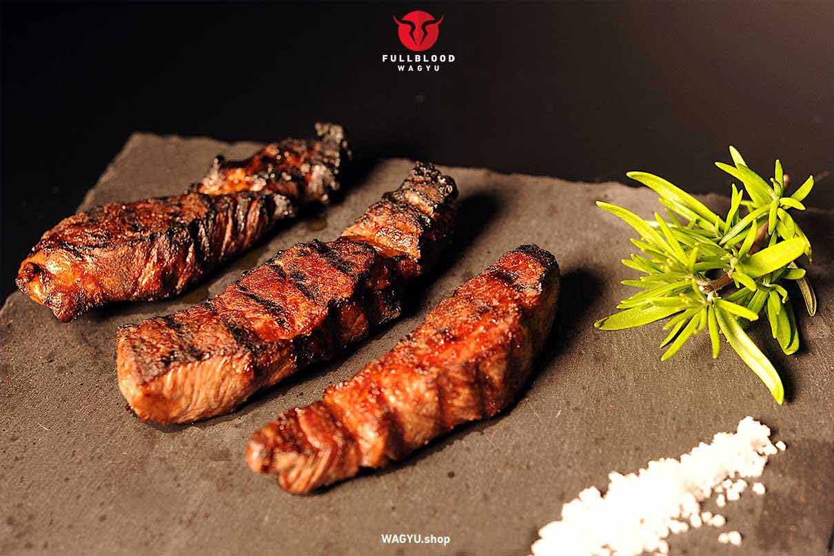 Wagyu Tomahawk Yakiniku gegrillt - Wagyu Fresh Meat Online - Wagyu Beef Near Me